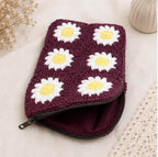 Crochet Daisy Pouch